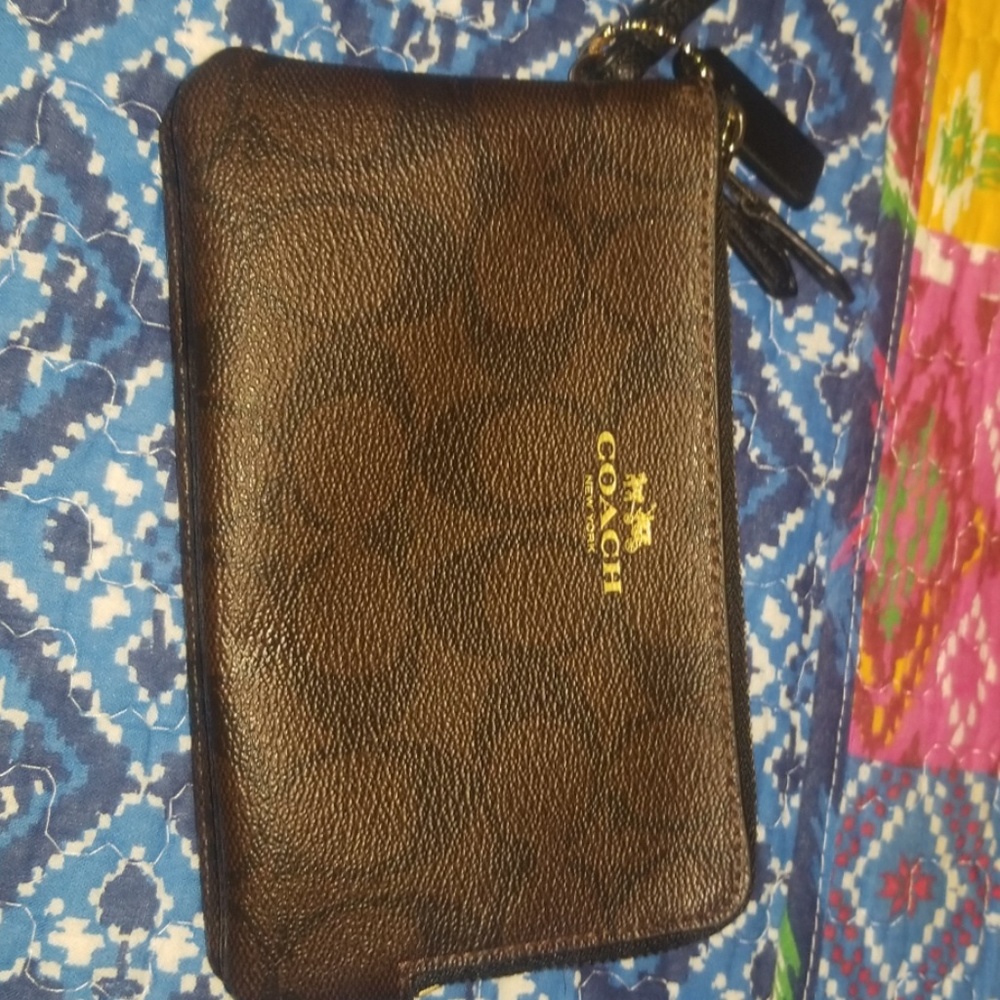 Wristlet